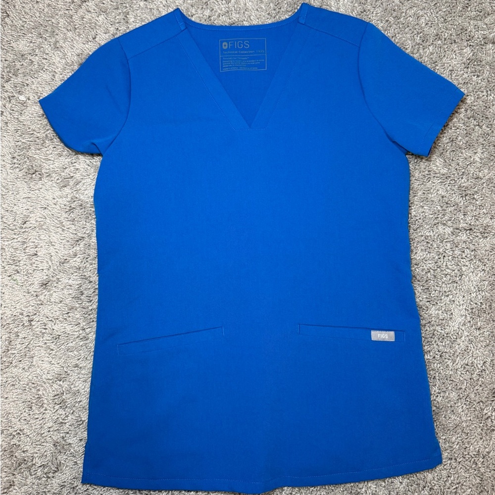 Figs‎ Women's Casma Three-Pocket Royal Blue Scrub Top